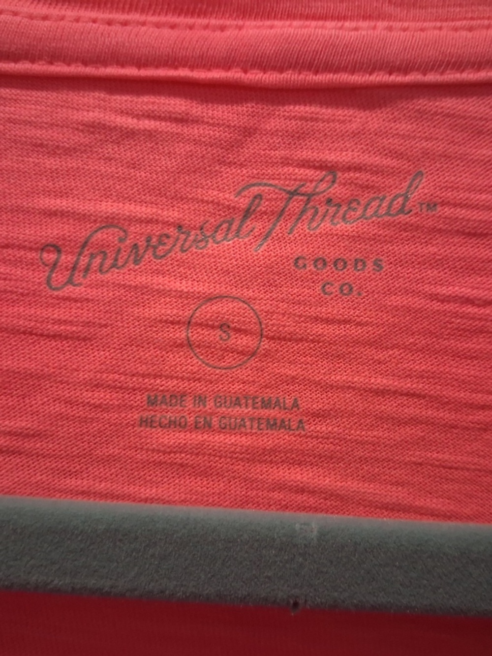 NWT--UNIVERSAL THREAD WOMEN'S PINK COTTON V-NECK TOP! - Picture 3 of 6